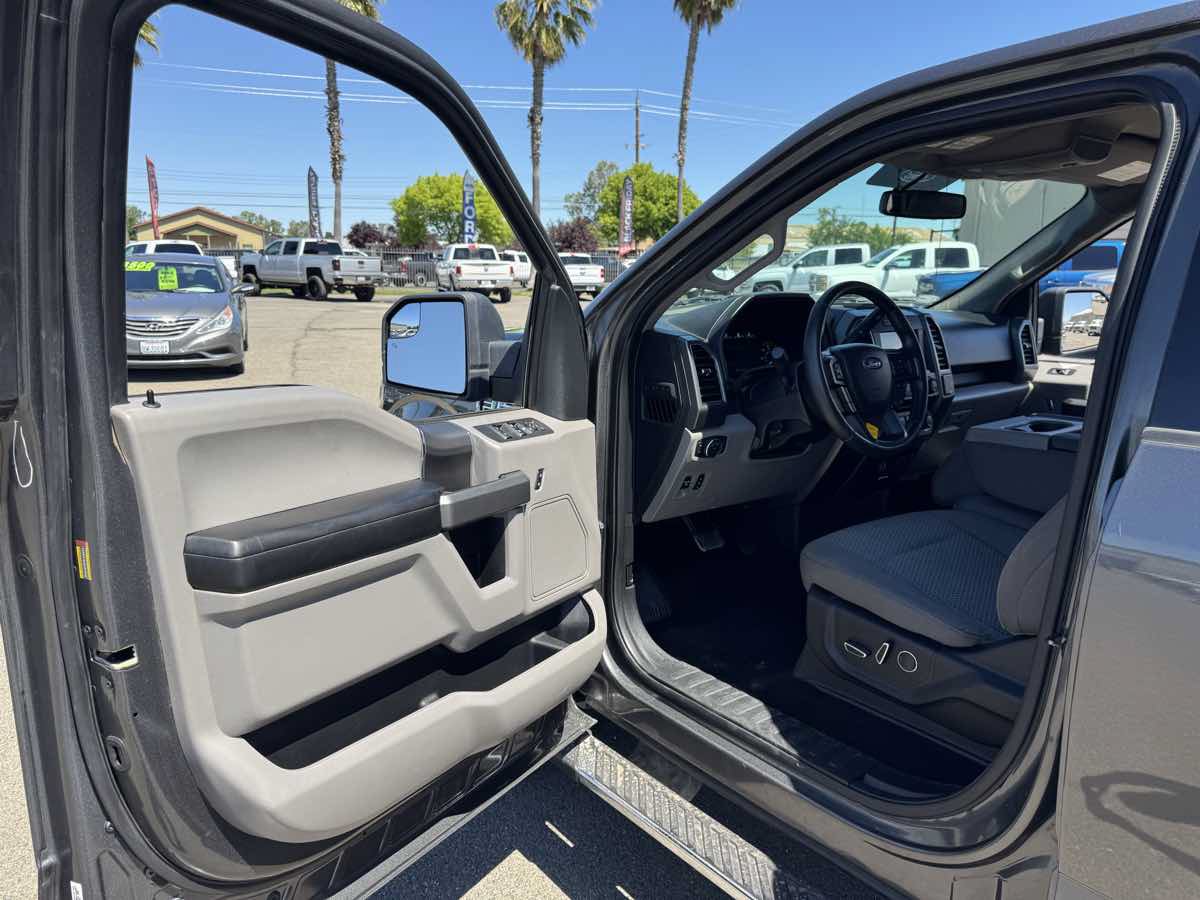 Used 2018 Ford F150 4x4 SuperCrew image 21