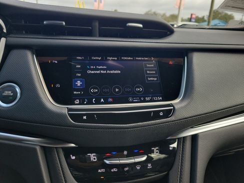 Certified 2025 Cadillac XT5 Premium Luxury image 21