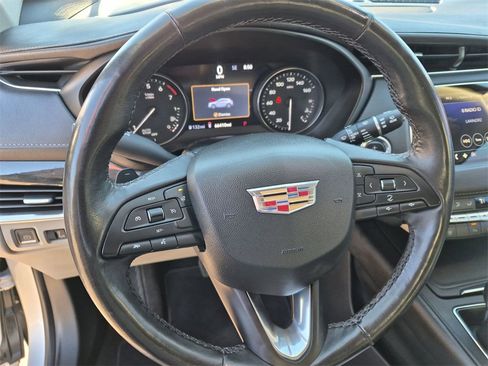 Used 2019 Cadillac XT4 Premium Luxury image 14