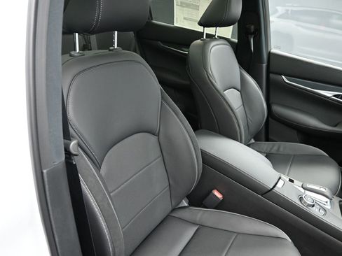 New 2025 INFINITI QX50 Sport image 27