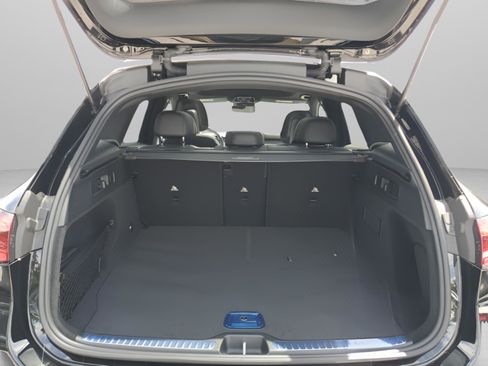 Certified 2026 Mercedes-Benz GLC 300 4MATIC image 6