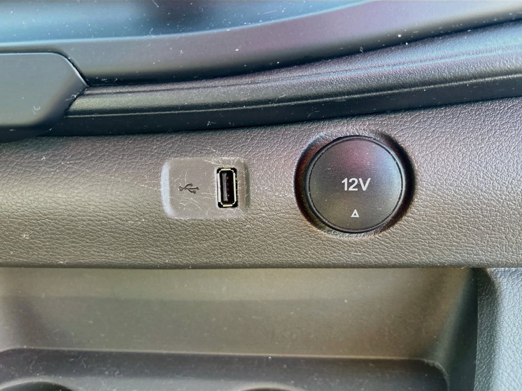 Used 2025 Ford Transit 250 Low Roof w/ Exterior Upgrade Package RWD image 22