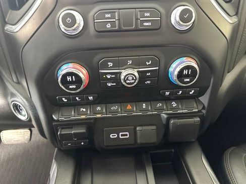 Used 2020 GMC Sierra 1500 AT4 w/ AT4 Premium Package image 23
