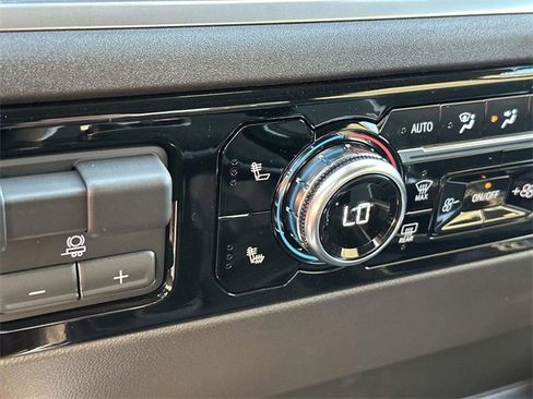 New 2026 GMC Sierra 1500 Elevation w/ LPO, Elevation Black Package image 17