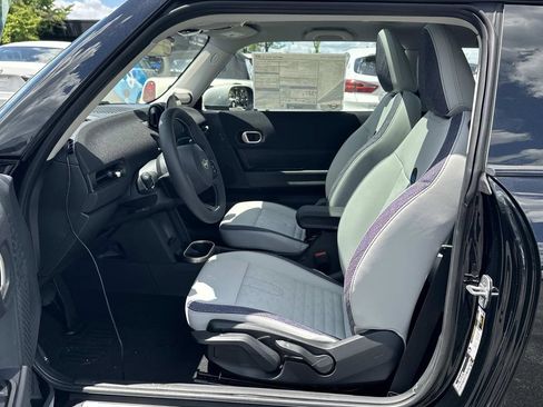 New 2026 MINI Cooper 2-Door Hardtop FWD image 23