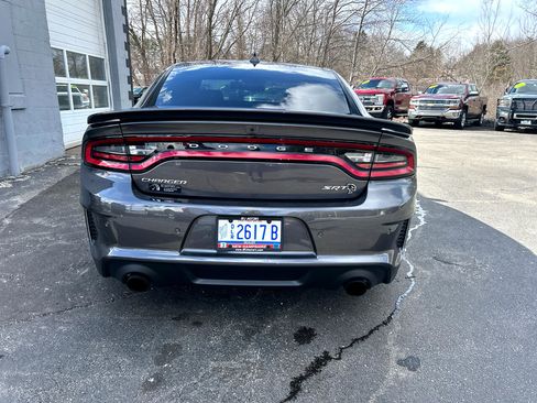 Used 2021 Dodge Charger SRT Hellcat w/ Harman/Kardon Audio Group image 5