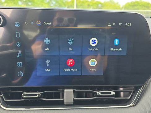 New 2027 Chevrolet Equinox RS w/ LPO, Floor Liner Package AWD/4WD image 23