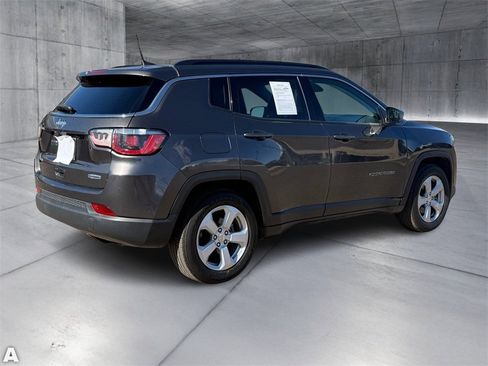 Used 2020 Jeep Compass Latitude image 7