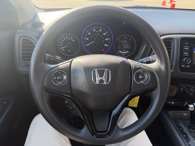Used 2020 Honda HR-V LX image 14