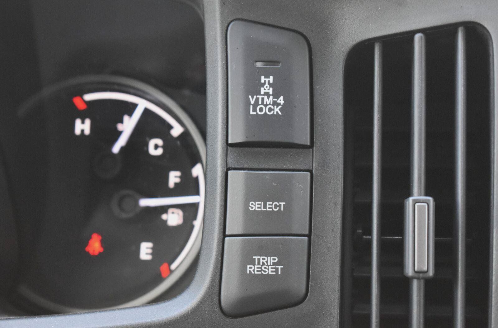 Used 2014 Honda Ridgeline RTS image 10