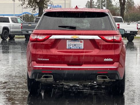 Used 2020 Chevrolet Traverse High Country image 5