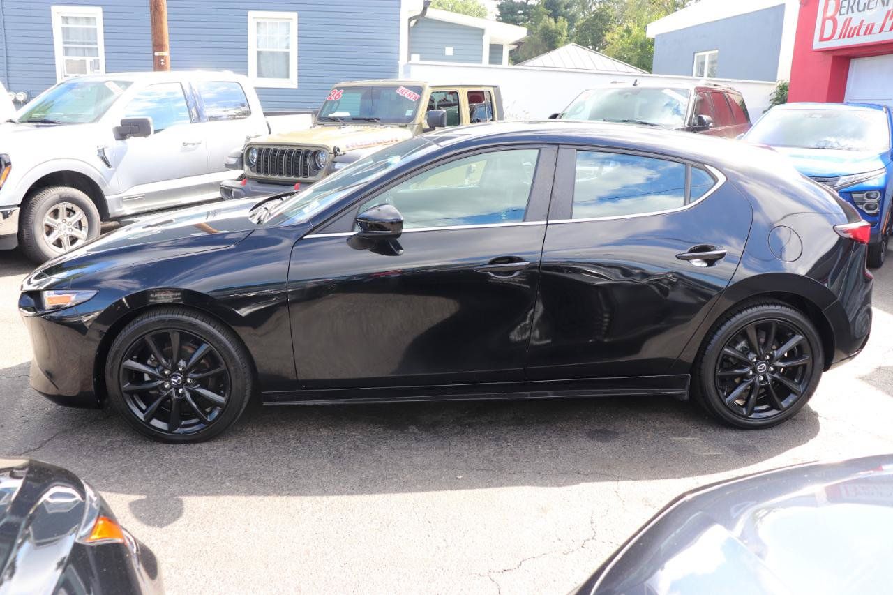 Used 2024 MAZDA MAZDA3 s FWD image 2