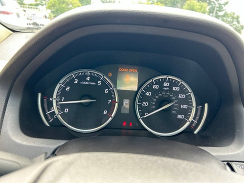 Used 2015 Acura TLX FWD image 9