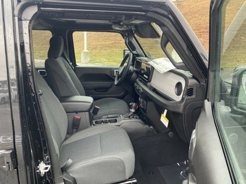 New 2026 Jeep Wrangler Sport S image 28
