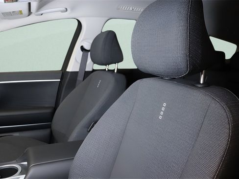 New 2026 Hyundai Ioniq 9 SE image 7