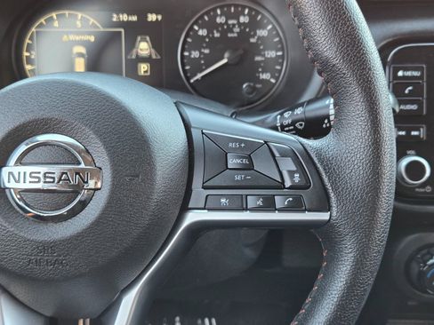 Used 2021 Nissan Kicks SR w/ Exterior Package image 24