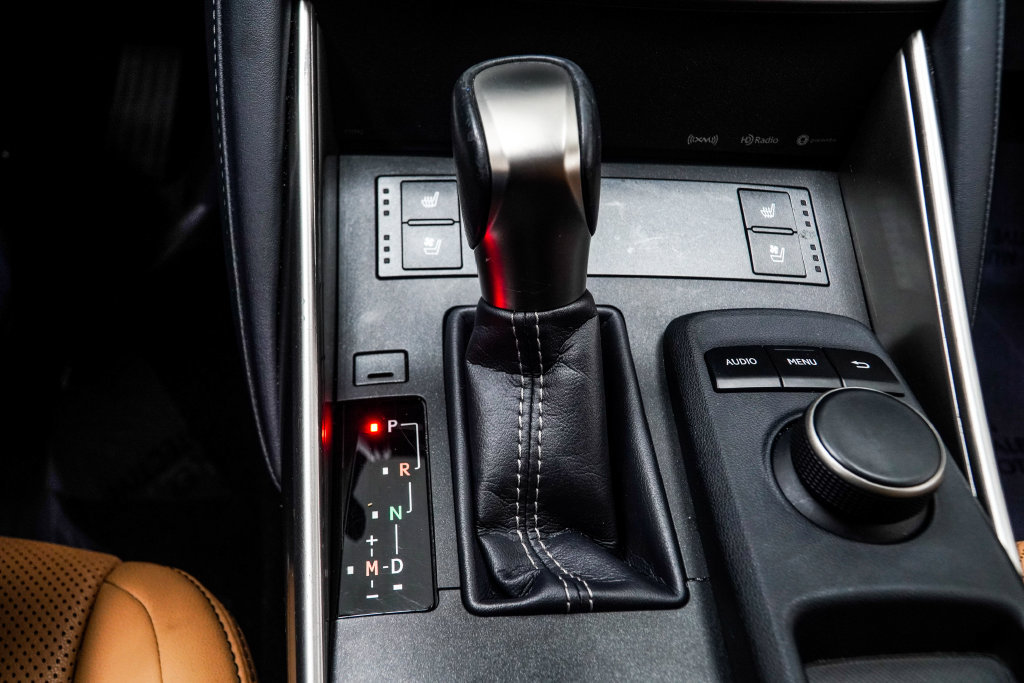 Used 2020 Lexus IS 300 AWD w/ Premium Package image 25