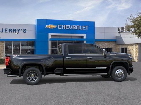 New 2026 Chevrolet Silverado 3500 High Country w/ Technology Package AWD/4WD image 30
