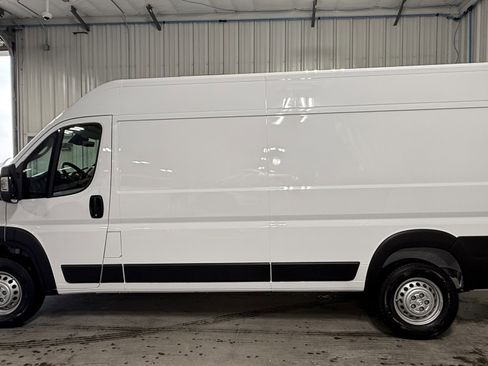 New 2026 RAM ProMaster 2500 image 14