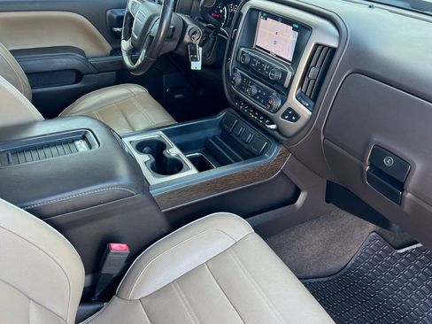 Used 2017 GMC Sierra 3500 Denali w/ Duramax Plus Package AWD/4WD image 12