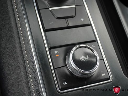 Used 2024 Ford Expedition Max XLT AWD/4WD image 40