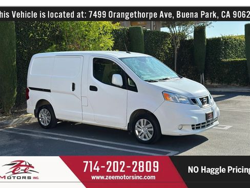 Used 2017 Nissan NV200 SV w/ Technology Package FWD image 4