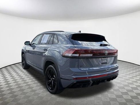 Used 2025 Volkswagen Atlas Cross Sport SEL R-Line image 6