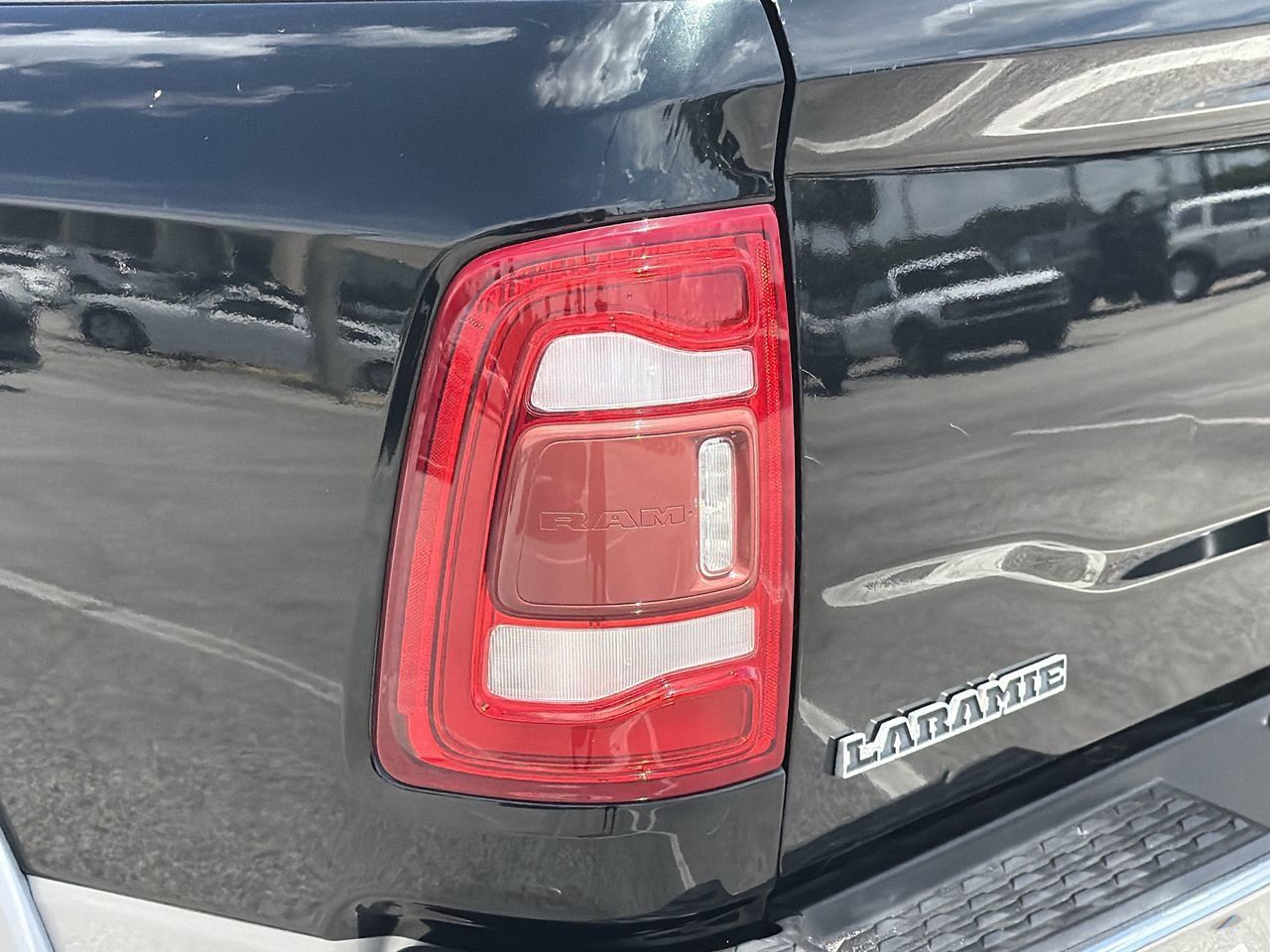 Used 2019 RAM 2500 Laramie RWD image 7