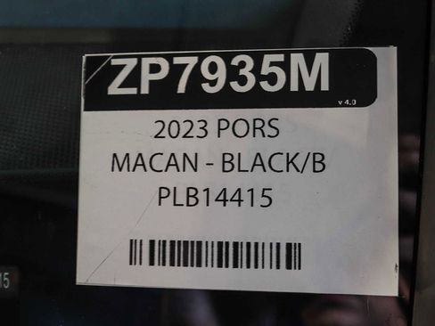 Used 2023 Porsche Macan image 43