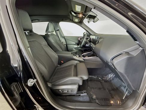 Used 2025 BMW X3 xDrive30i w/ Premium Package image 27