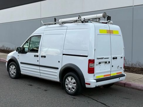 Used 2013 Ford Transit Connect XLT image 4