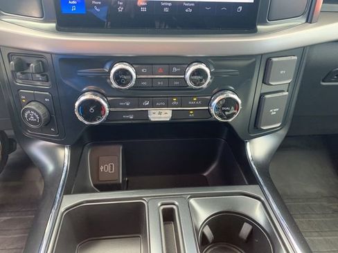 New 2025 Ford F150 XL w/ Equipment Group 104A Hybrid AWD/4WD image 34
