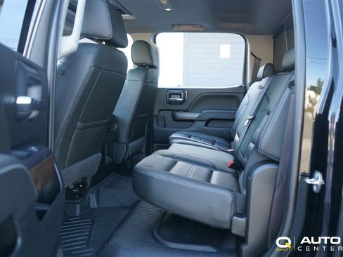 Used 2019 GMC Sierra 3500 Denali w/ Duramax Plus Package AWD/4WD image 30