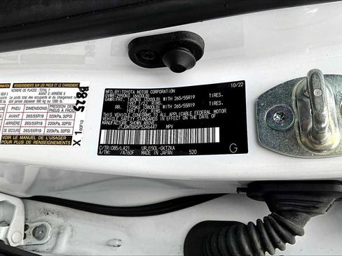 Used 2023 Lexus GX 460 Luxury image 21