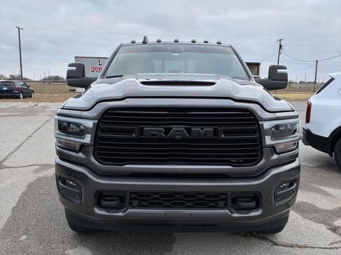 Used 2024 RAM 2500 Laramie w/ Night Edition image 14