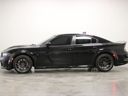 Used 2023 Dodge Charger SRT Hellcat w/ Harman/Kardon Audio Group RWD image 5