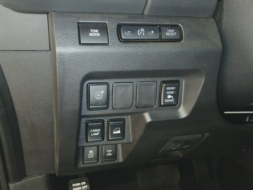 Used 2024 Nissan Frontier PRO-4X w/ Pro Premium Package AWD/4WD image 17