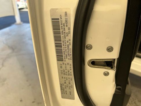 Used 2018 RAM 1500 Tradesman w/ Popular Equipment Group image 39