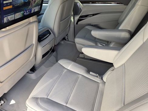 Used 2026 Cadillac Escalade Platinum Sport w/ LPO, Floor Liner Package image 22