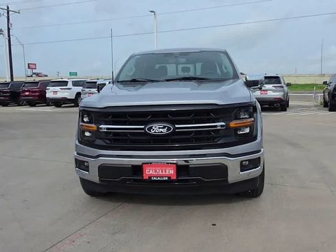 Used 2025 Ford F150 XLT w/ Equipment Group 302A MID RWD image 3