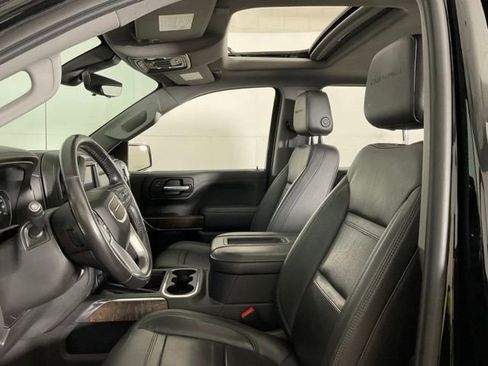 Used 2021 GMC Sierra 1500 Denali w/ Technology Package AWD/4WD image 32