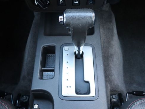 Used 2012 Nissan Xterra PRO-4X w/ Pro-4x Leather Pkg image 35