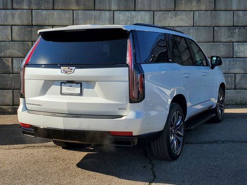 Used 2021 Cadillac Escalade Sport Platinum AWD/4WD image 5