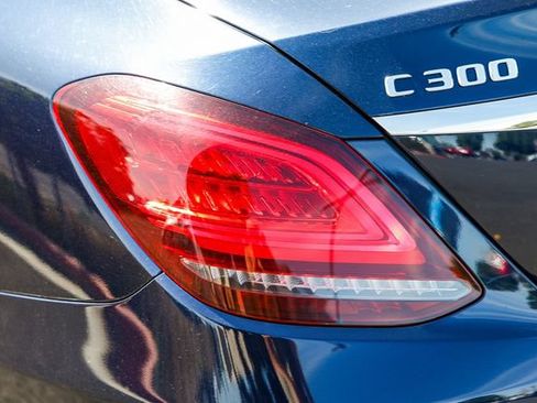 Used 2019 Mercedes-Benz C 300 Sedan image 10
