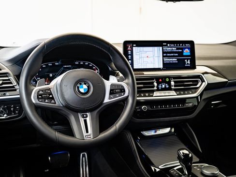 Used 2023 BMW X4 M40i image 4