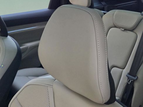 New 2025 Volvo EX90 Plus w/ Protection Package Premier image 13