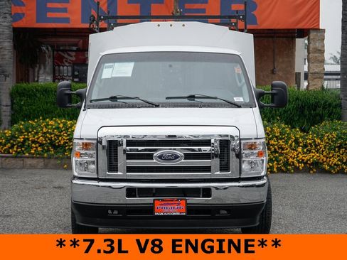 Used 2024 Ford E-350 and Econoline 350 Super Duty w/ Power Windows & Locks Group image 3
