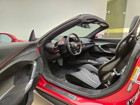 Used 2023 Ferrari 296 GTS RWD image 18