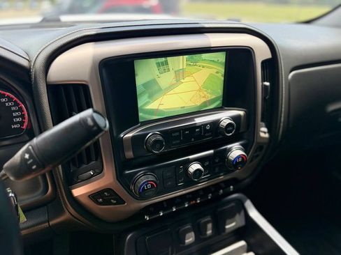 Used 2016 GMC Sierra 2500 Denali w/ Duramax Plus Package AWD/4WD image 24