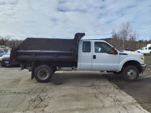 Used 2016 Ford F350 XL w/ Power Equipment Group image 4